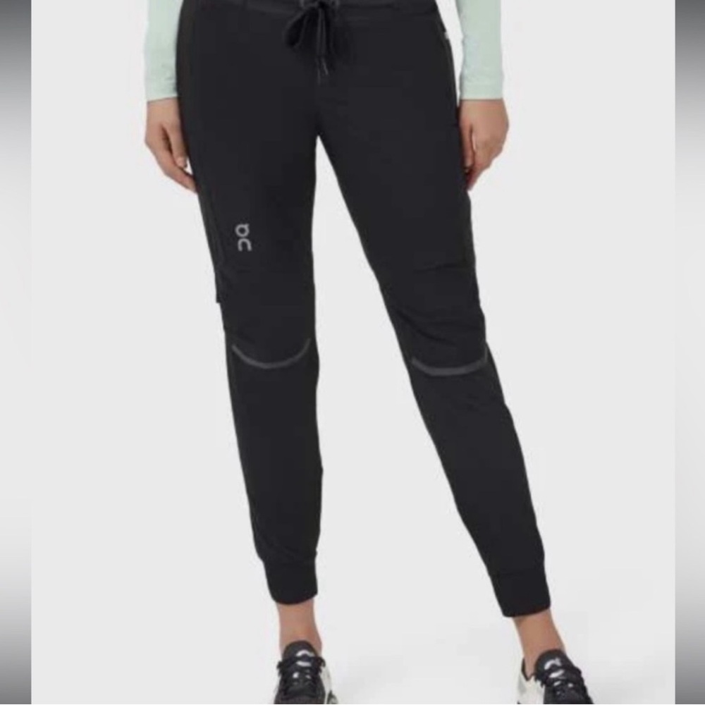 On Running Black Women's Jogger Pants